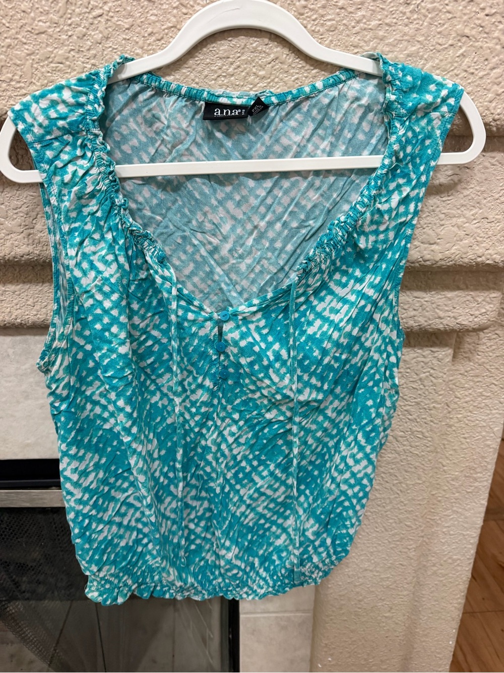 a.n.a Turquoise & White Sleeveless V-Neck Tie Tank